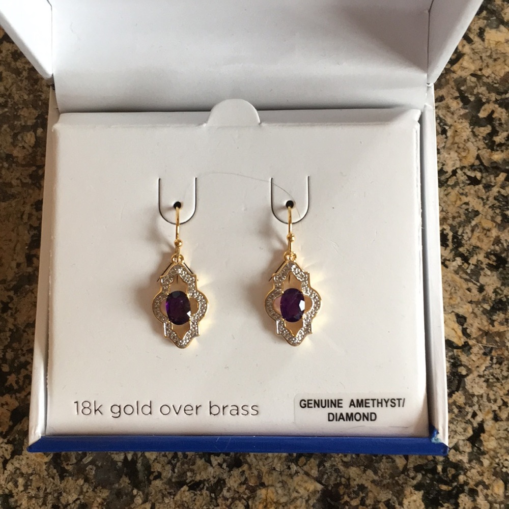 18kt gold earrings with REAL amethyst diamond!!